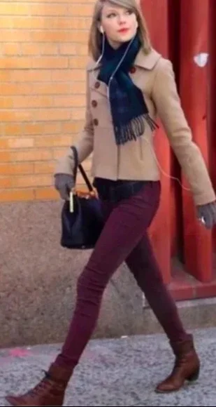 Vintage Frye Carson Dark Brown Leather Lace Up Booties - Picture 15 of 16